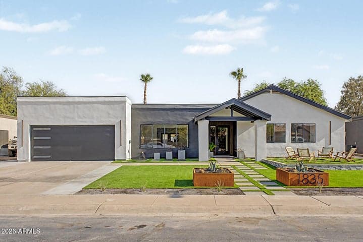 1835 E MANHATTON Drive, Tempe, AZ