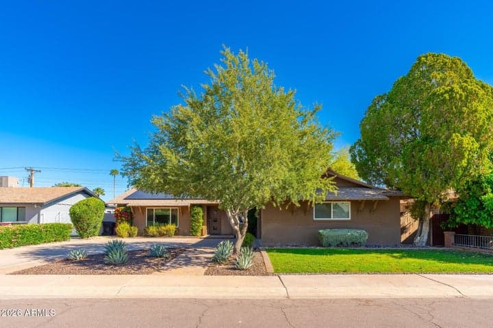 8426 E BONITA Drive, Scottsdale, AZ