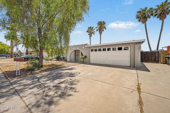7127 W MONTEBELLO Avenue, Glendale, AZ