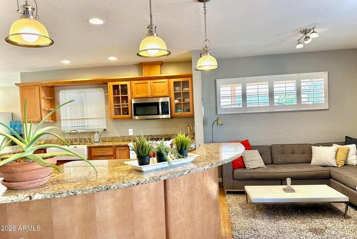 6701 E GRANADA Road, Scottsdale, AZ