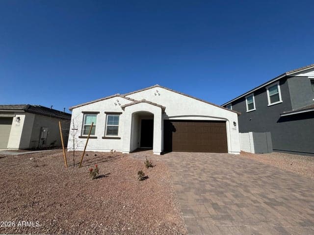 7606 W SMOKETREE Drive, Peoria, AZ