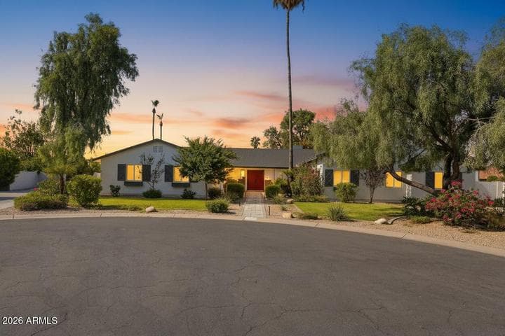 5815 E CAMPO BELLO Drive, Scottsdale, AZ