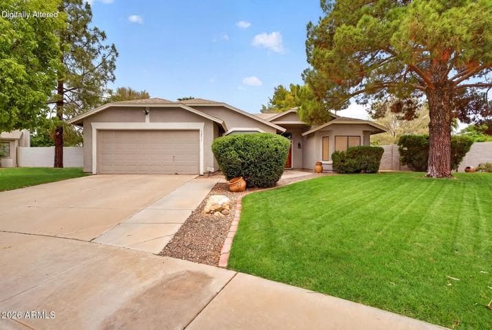 1211 N LEOMA Court, Chandler, AZ