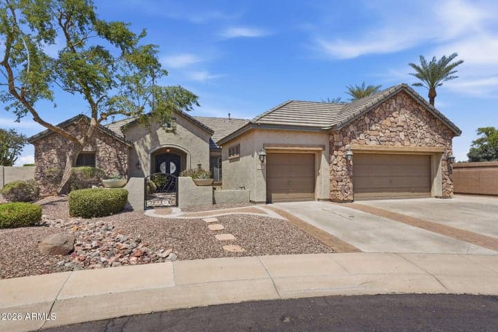 2402 E EVERGLADE Court, Chandler, AZ