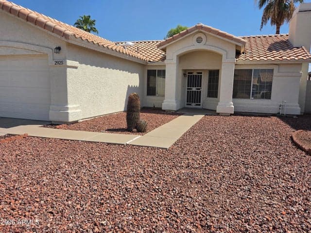 2925 E BLACKHAWK Drive, Phoenix, AZ