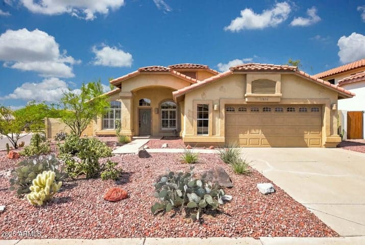 17926 W SANTA ALBERTA Lane, Goodyear, AZ