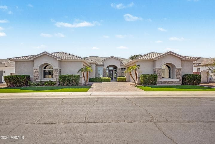 5380 S CROSSCREEK Drive, Chandler, AZ