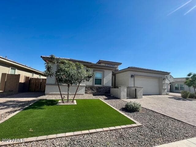 8513 W RANCHO Drive, Glendale, AZ