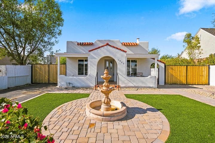 1922 E YALE Street, Phoenix, AZ