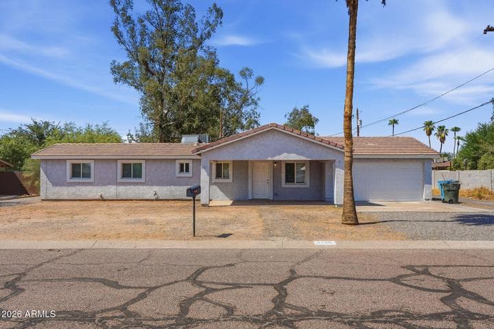 4138 E BLUEFIELD Avenue, Phoenix, AZ