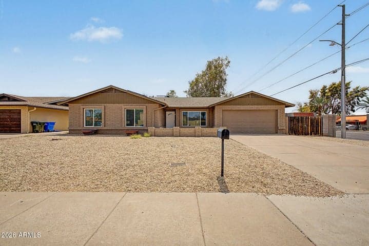 1831 W EVANS Drive, Phoenix, AZ