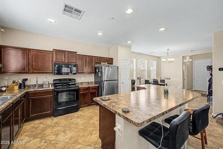 3306 E MEADOWVIEW Drive, Gilbert, AZ