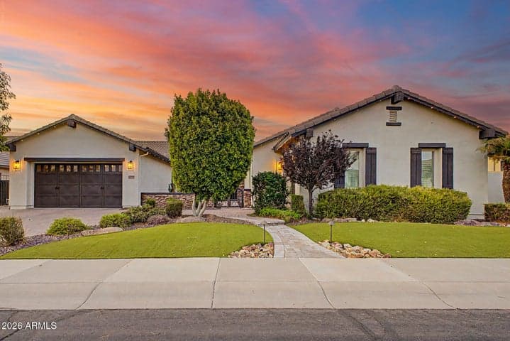 2910 E ATHENA Avenue, Gilbert, AZ