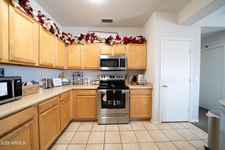 5222 W GRENADINE Road, Laveen, AZ