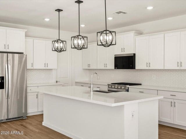 30589 W HACKBERRY Lane, Buckeye, AZ