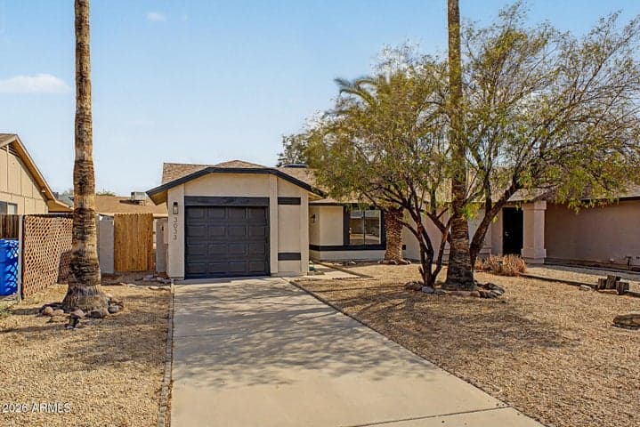 3033 W TONOPAH Drive, Phoenix, AZ