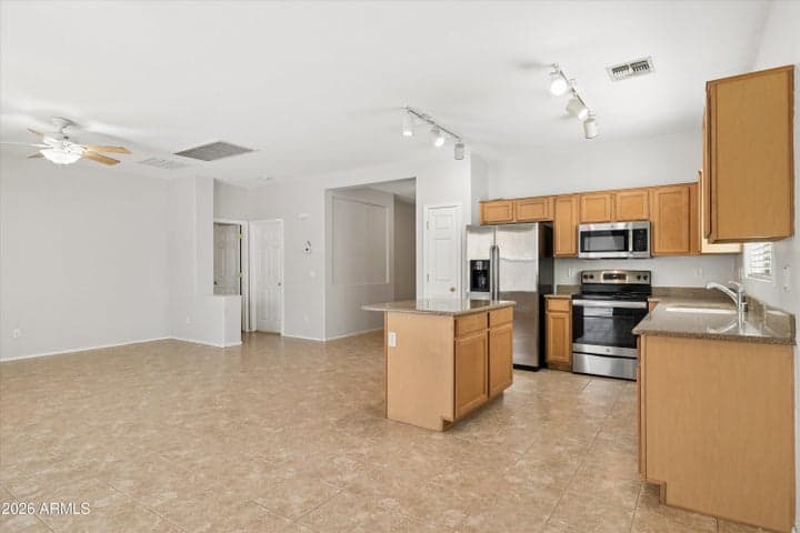 4323 W T RYAN Lane, Laveen, AZ