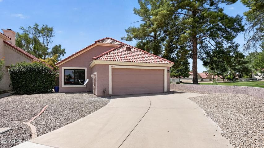 1502 E CAMPBELL Avenue, Gilbert, AZ
