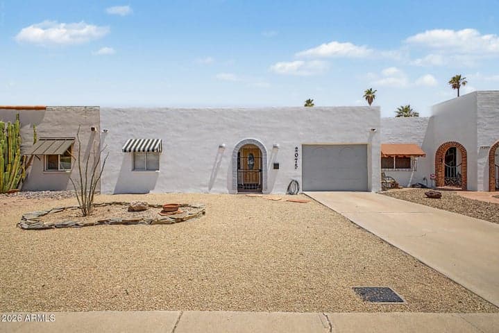 2075 E CAIRO Drive, Tempe, AZ