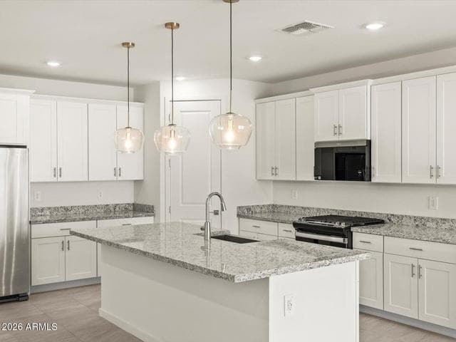 37458 W SAN ALVAREZ Avenue, Maricopa, AZ