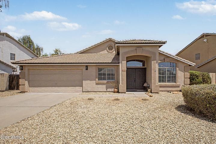 1812 E SAGEBRUSH Street, Gilbert, AZ