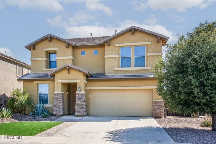 41615 W Chimayo Court, Maricopa, AZ
