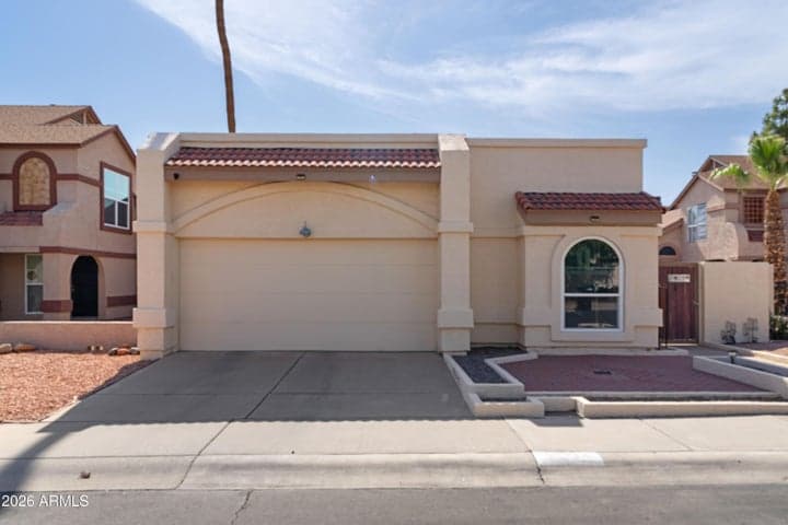 19234 N 4TH Place, Phoenix, AZ