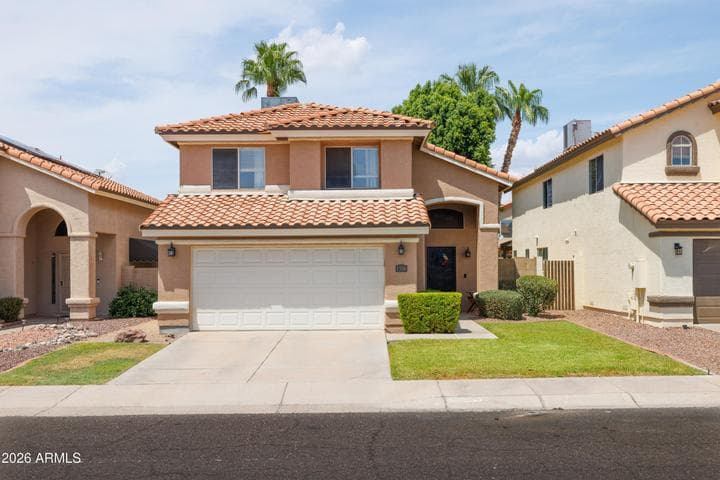 1306 E HELENA Drive, Phoenix, AZ