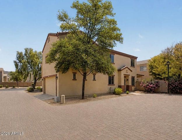 1322 E DUNBAR Drive, Phoenix, AZ