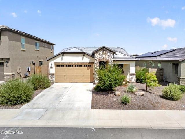 17432 W LAURIE Lane, Waddell, AZ