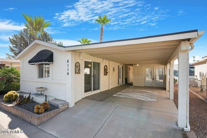 6114 S Sawgrass Drive, Chandler, AZ