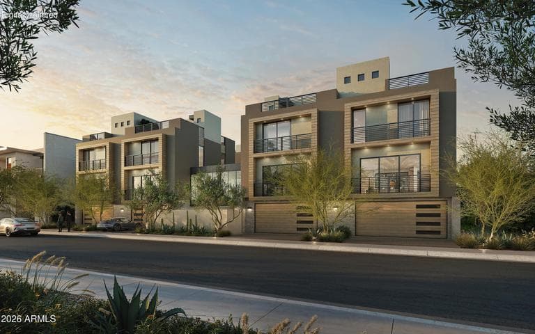 7314 E MINNEZONA Avenue #1002, Scottsdale, AZ