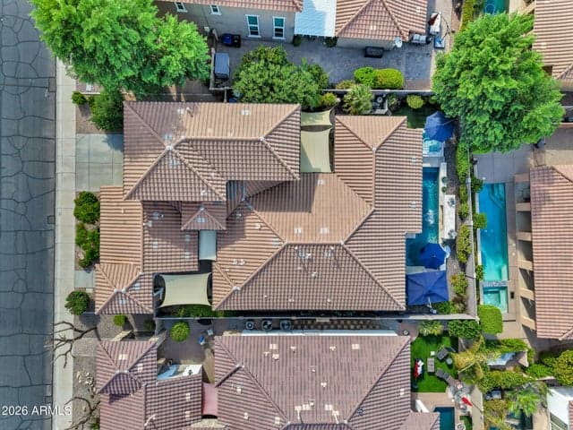 2240 E AZALEA Drive, Chandler, AZ