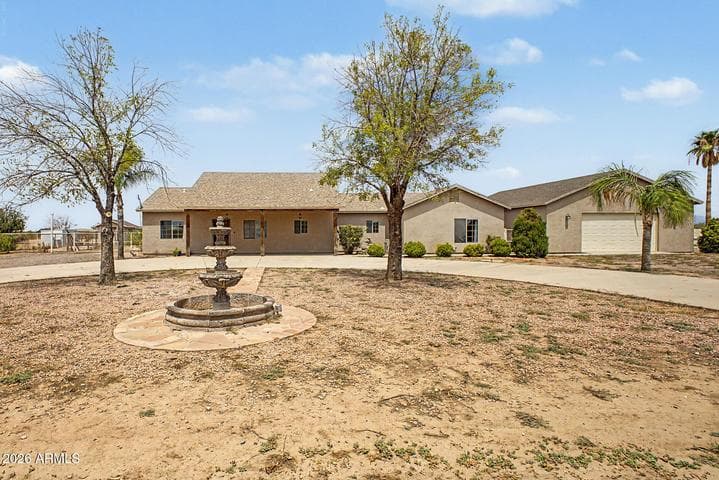 10644 E AMERICAN PRIDE Drive, San Tan Valley, AZ