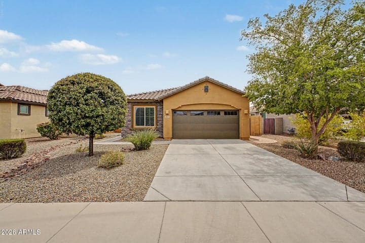 859 E ABERDEEN Drive, Gilbert, AZ