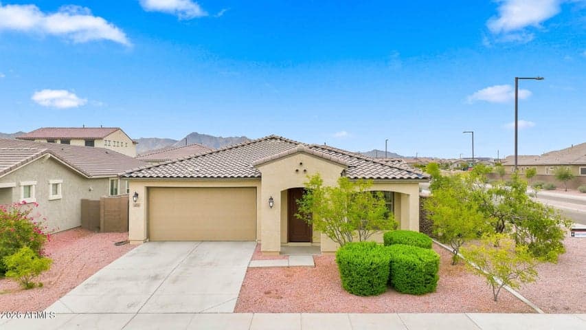 19676 W PINCHOT Drive, Buckeye, AZ