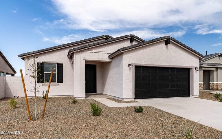 17585 N BOLERNO Drive, Maricopa, AZ