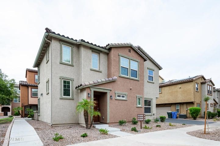 7755 W PALM Lane, Phoenix, AZ