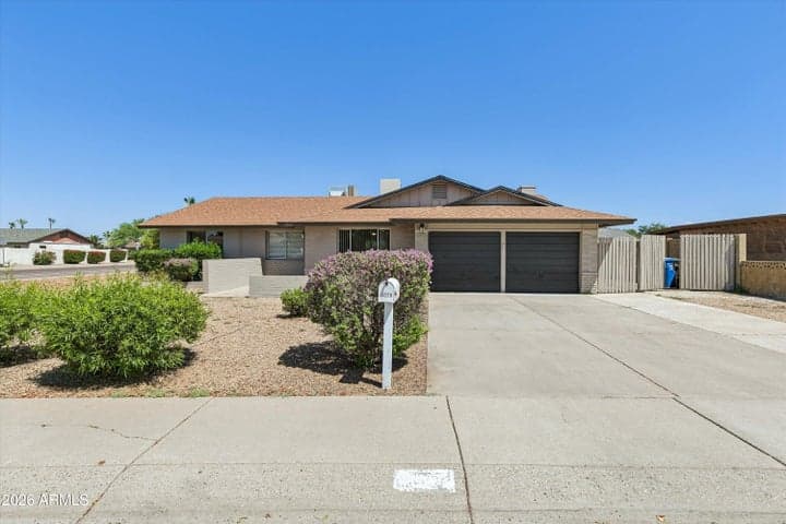 3020 W HARTFORD Drive, Phoenix, AZ