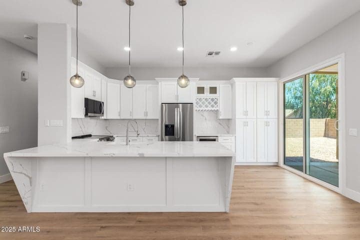 13711 W Tara Lane, Surprise, AZ