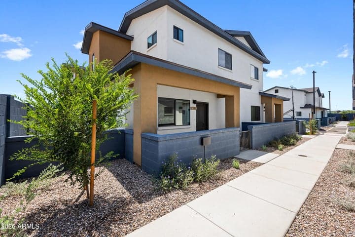 2343 E MCARTHUR Drive, Tempe, AZ