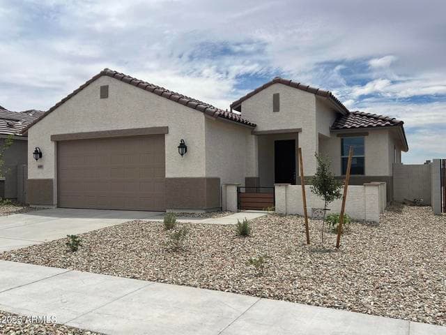 46885 W Crescent Moon Drive, Maricopa, AZ