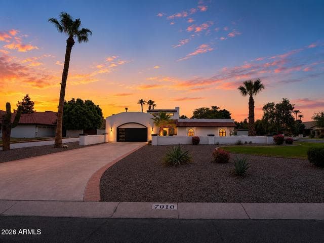 7010 W EUGIE Avenue, Peoria, AZ