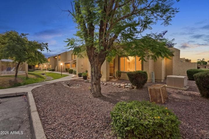 5836 W WINCHCOMB Drive, Glendale, AZ