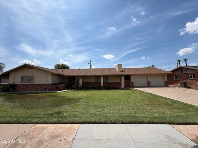 5843 W BELMONT Avenue, Glendale, AZ