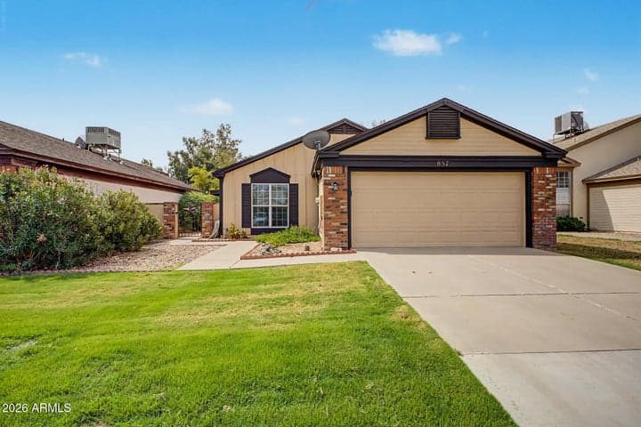 857 E MANOR Drive, Chandler, AZ