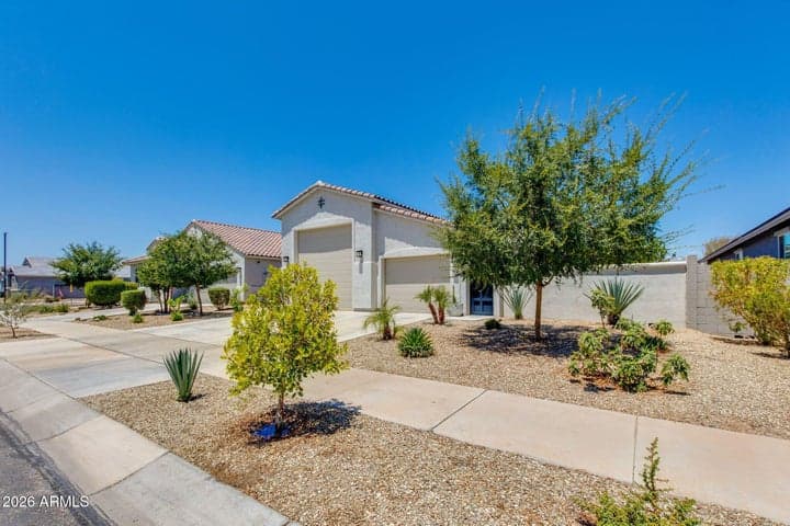 17780 W MONTE LINDO Lane, Surprise, AZ