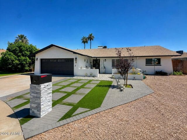 7621 N 48TH Drive, Glendale, AZ