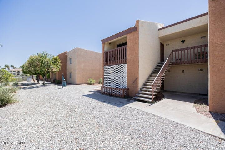 2121 W ROYAL PALM Road #1016, Phoenix, AZ