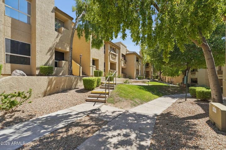 1880 E MORTEN Avenue #214, Phoenix, AZ